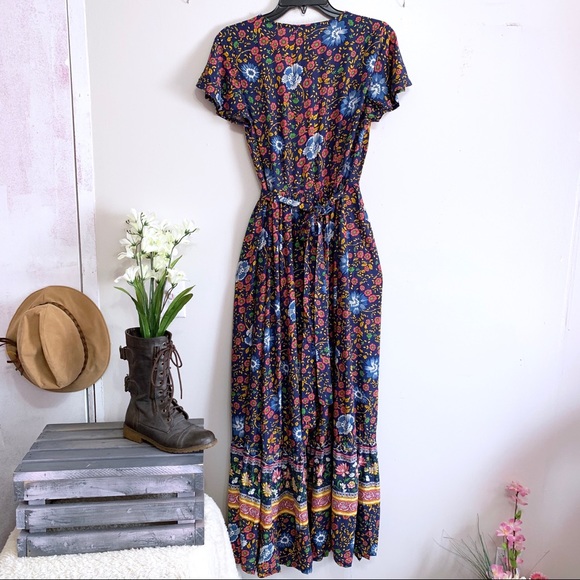 Navy Boho Floral Maxi Dress | Boutique - Picture 8 of 8